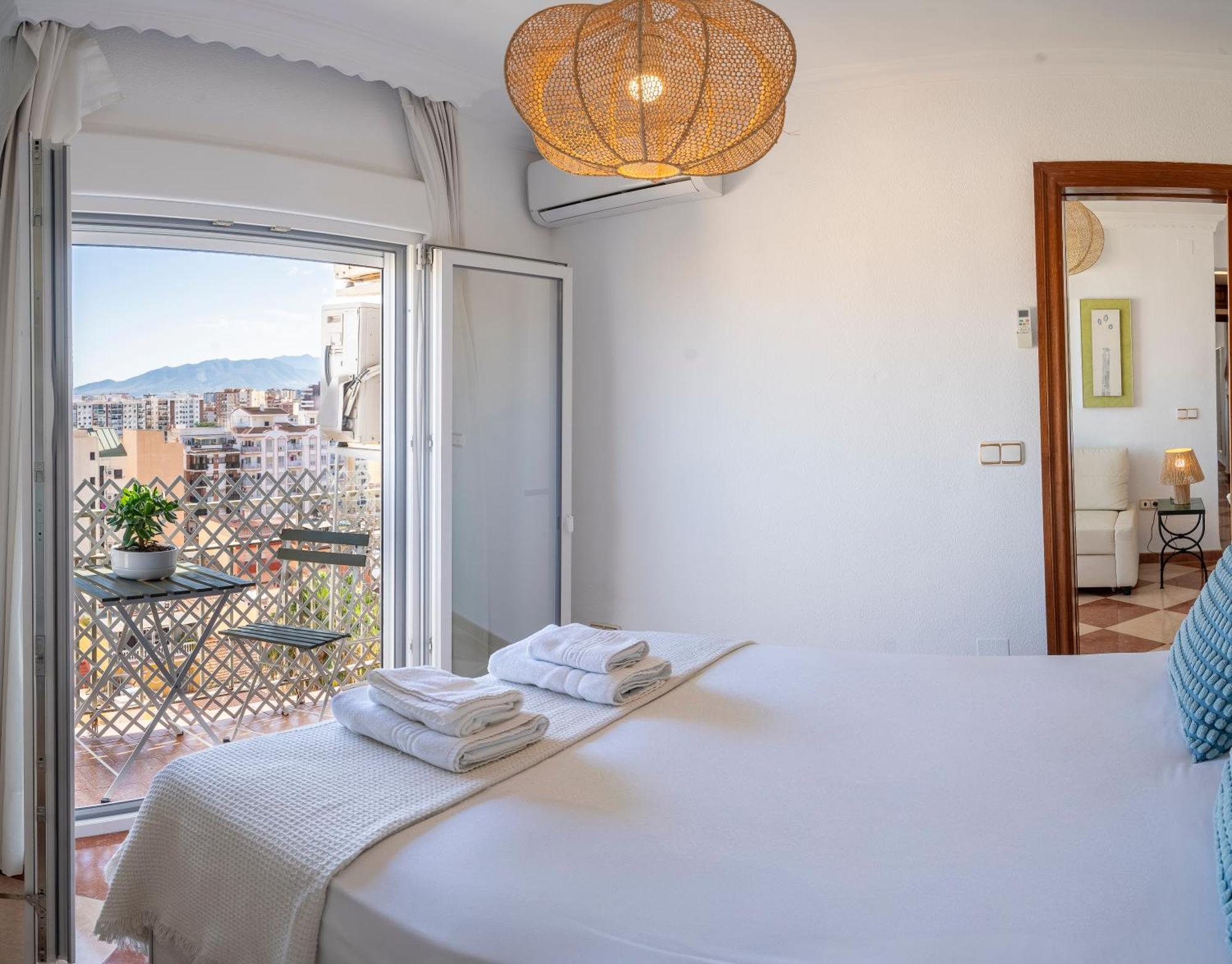 Malaga Center Flat Hospitality Apartment Екстериор снимка